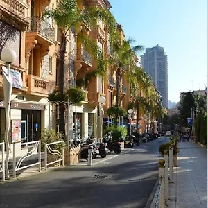 https://2-steps-of-monaco-palais-mary.fr-provencehotel.com
