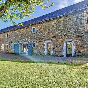 https://ancienne-bergerie-rnove-proche-des-lacs-sentiers-pdestres.midi-pyreneeshotels.com